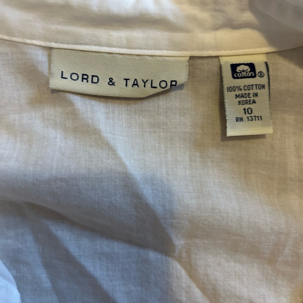 Lord & Taylor Ruffled button up - Picture 2 of 2